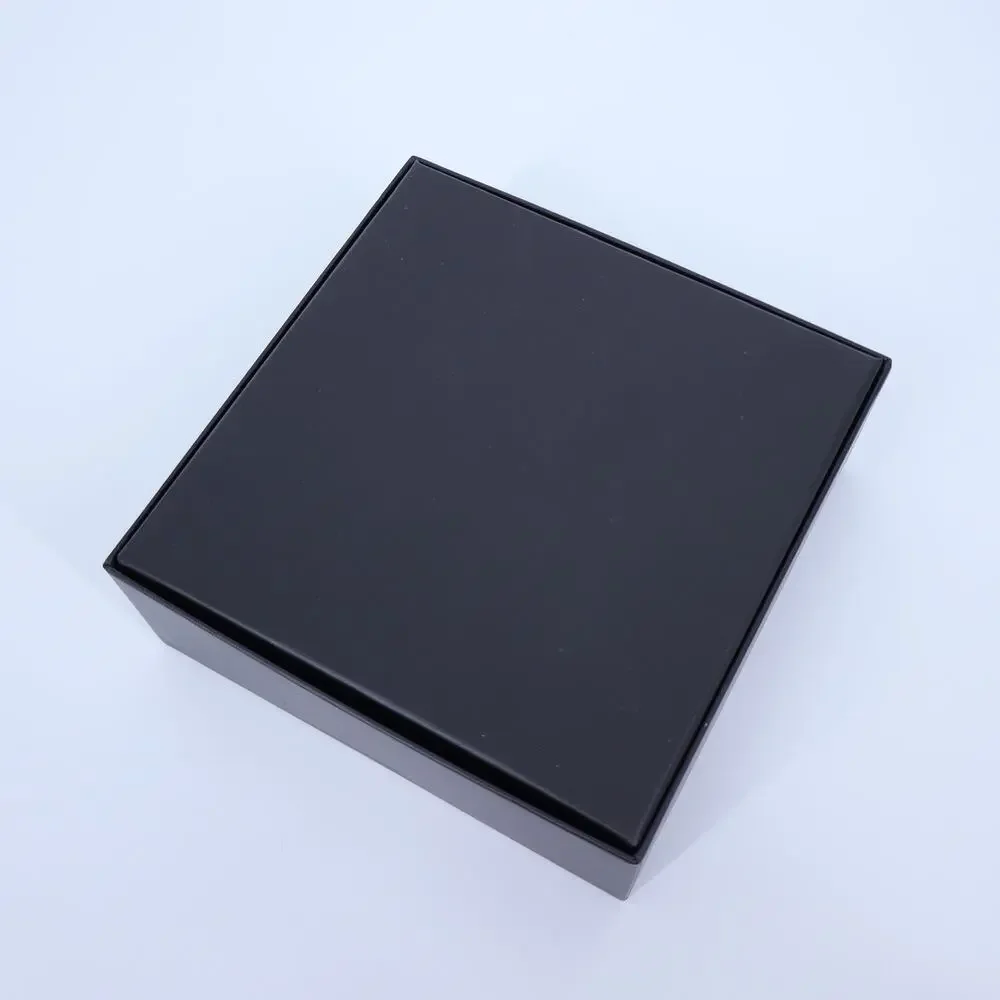 GUCCI Black and White Gift Box 7.5x7.5x2.75
